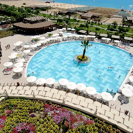 אתר נופש Seamelia &