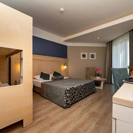 Üdülőközpont Seamelia & Side