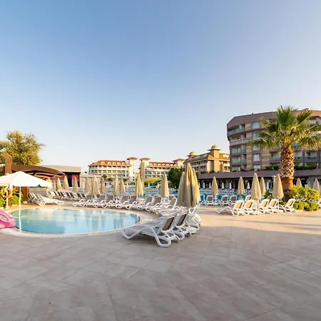 Seamelia Hotel&spa Ultra 5*