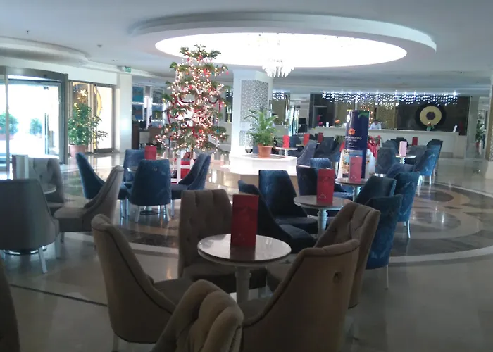 Seamelia & Üdülőközpont 5*