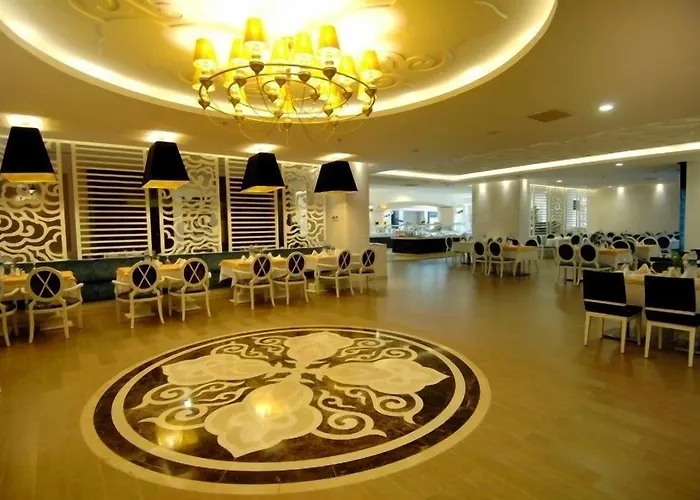 Seamelia & Resort Side