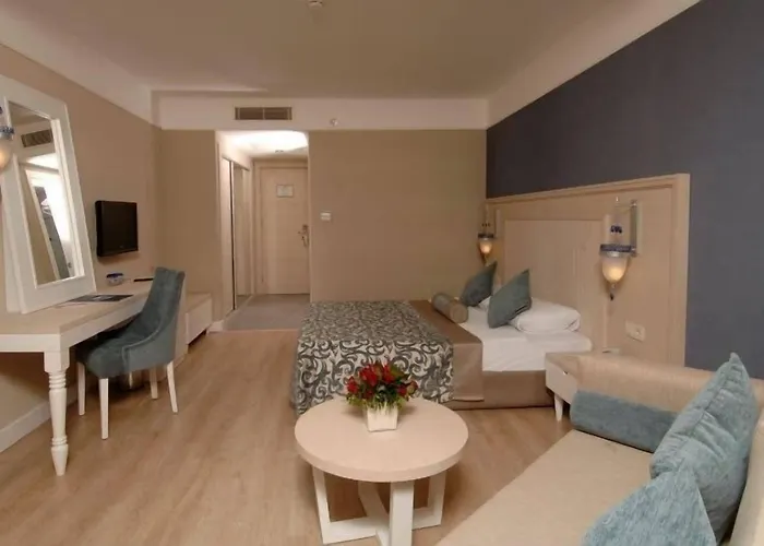 Seamelia & Üdülőközpont Side