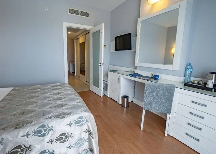 Seamelia & Üdülőközpont 5*