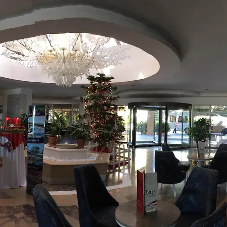 Seamelia & Ultra 5 Stars Resort 5*
