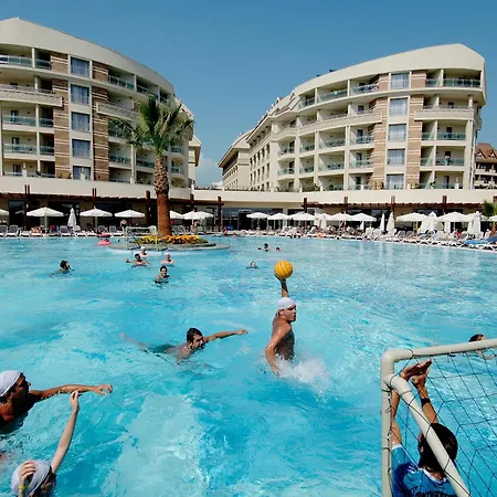 Seamelia & 5* 시데