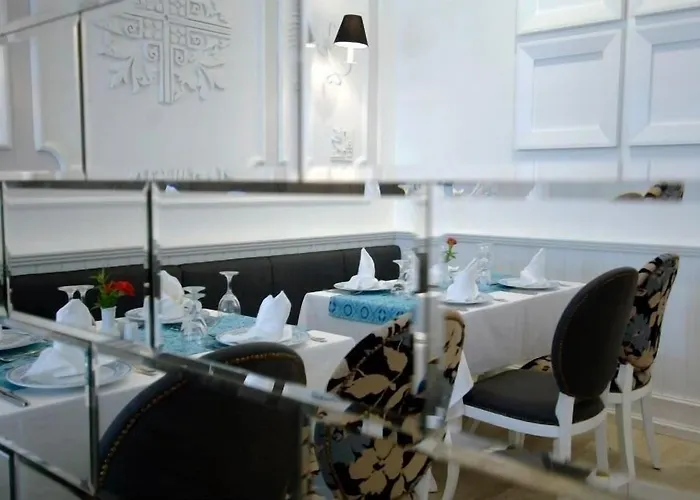 Complex Seamelia & Side