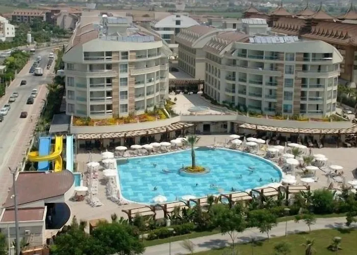 Seamelia & Complex 5*